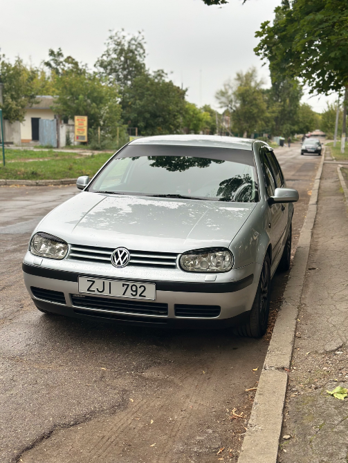 Volkswagen Golf 2001 год Бендеры Bender - fotografie 1