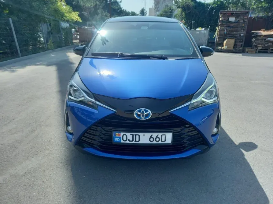 Toyota Prius 2018 год Тирасполь Тирасполь - изображение 3
