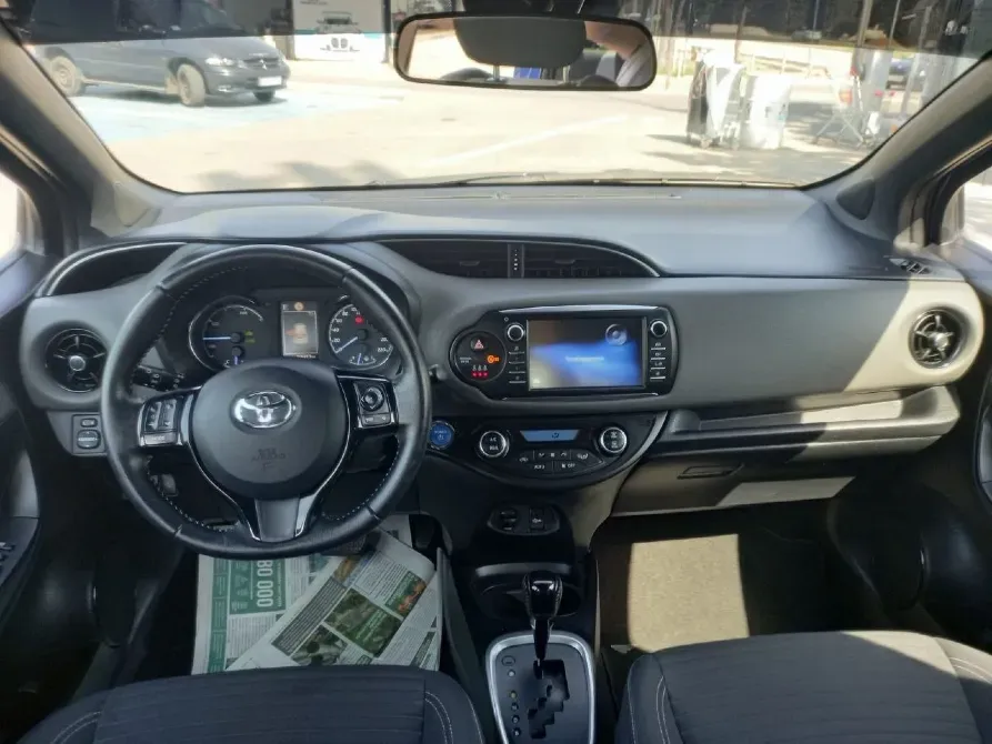 Toyota Prius 2018 год Тирасполь Тирасполь - изображение 2