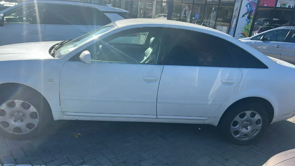 Audi A6 2004 год Рыбница Рыбница - изображение 3