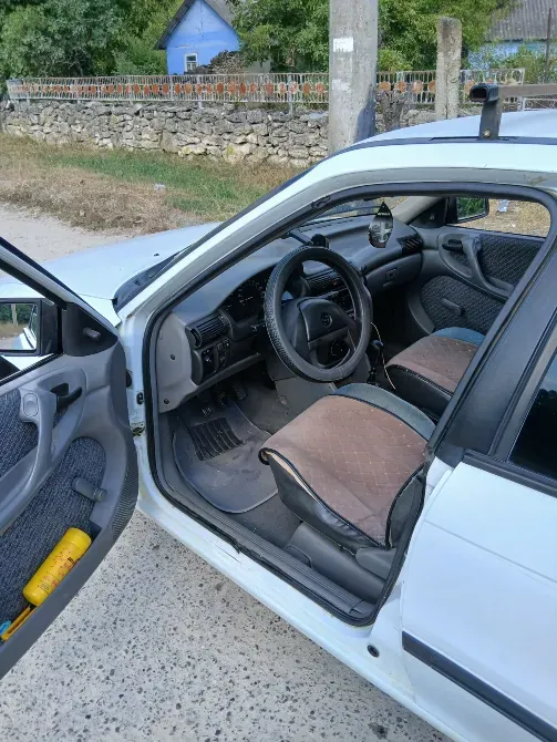 Opel Astra 1993 год Каменка Camenca - fotografie 3