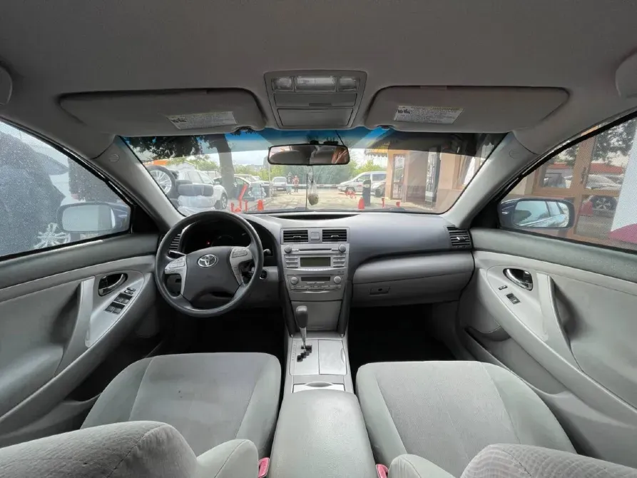 Toyota Camry 2010 год Бендеры Бендеры - изображение 4