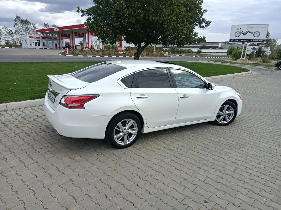 Nissan Altima 2015 год Тирасполь Тирасполь - изображение 4