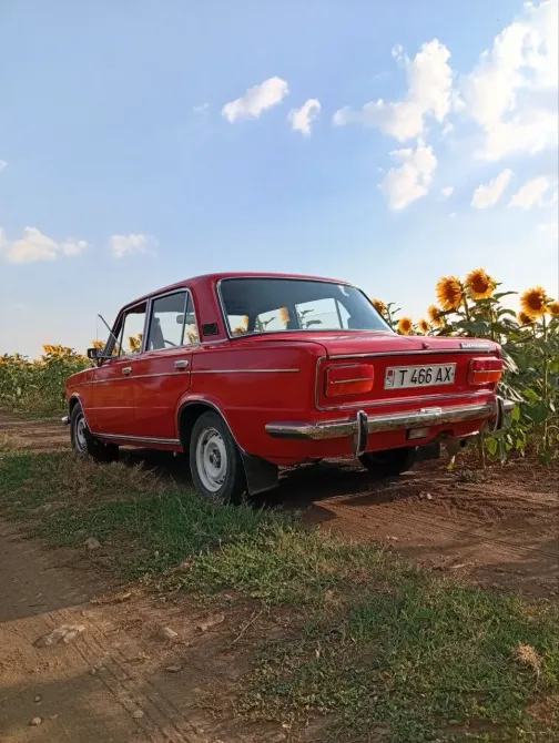 ВАЗ / Lada 2103 1982 год Тирасполь Тирасполь - изображение 2