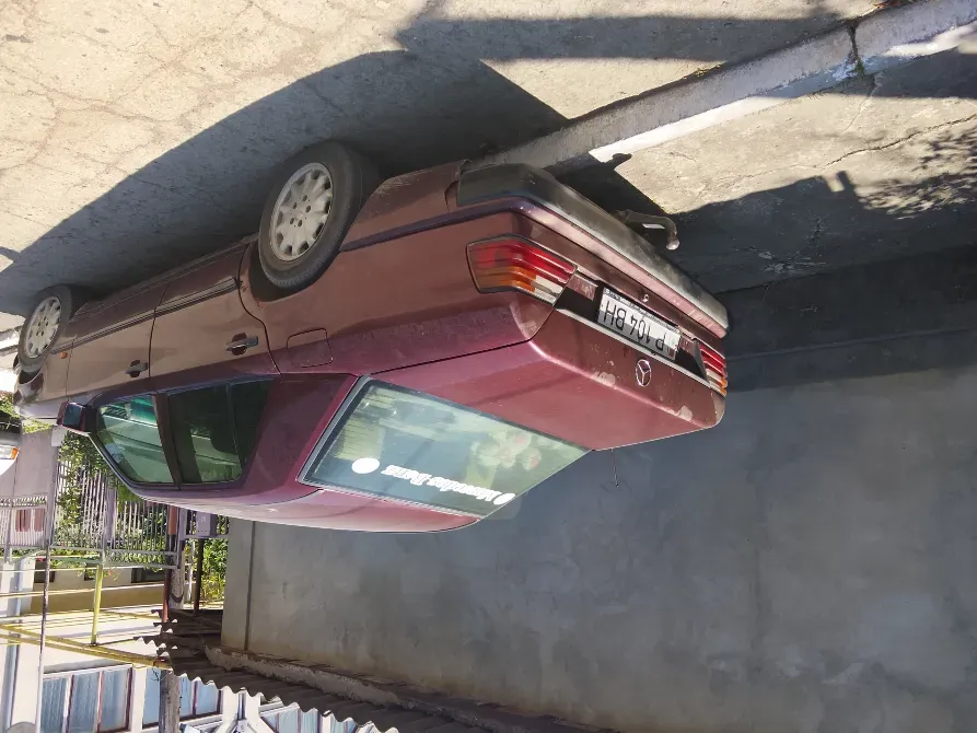 Mercedes W124 1987 год Рыбница Рыбница - изображение 2