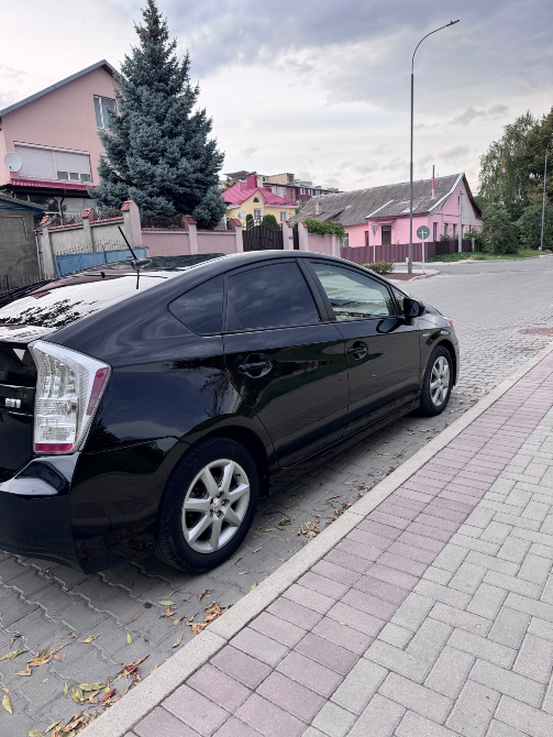 Toyota Prius 2011 год Бендеры Бендеры - изображение 2