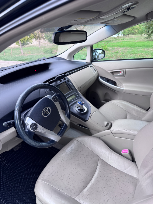 Toyota Prius 2011 год Бендеры Бендеры - изображение 9