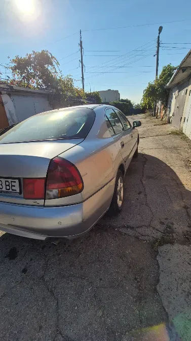 Mitsubishi Carisma 1997 год Бендеры Бендеры - изображение 4