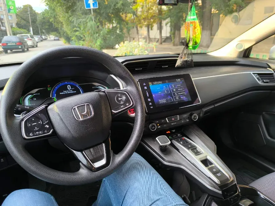 Honda Clarity 2018 год Тирасполь Тирасполь - изображение 7