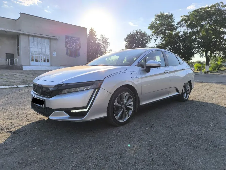 Honda Clarity 2018 год Тирасполь Тирасполь - изображение 6