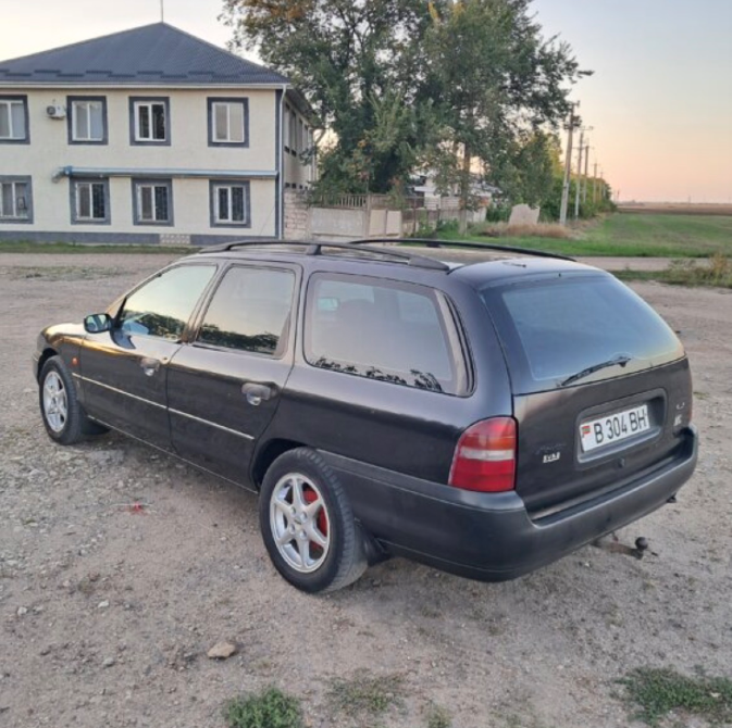 Ford Mondeo 1995 год Слободзея Слободзея - изображение 2
