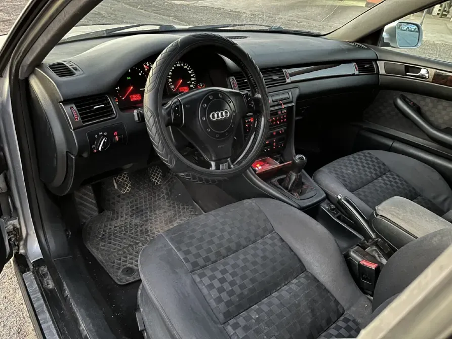 Audi A6 2002 год Тирасполь Tiraspol - fotografie 3