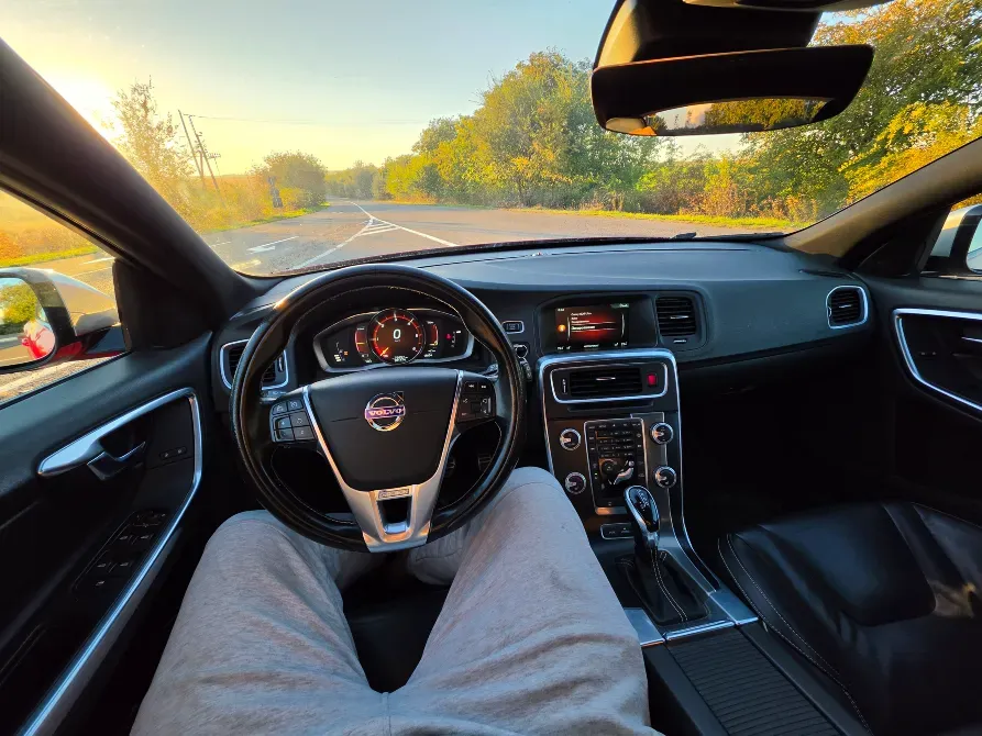 Volvo V60 2015 an Dubăsari Дубоссары - изображение 9