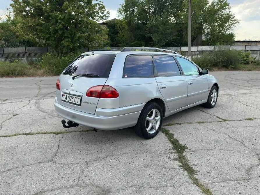 Toyota Avensis 2002 год Бендеры Bender - fotografie 3