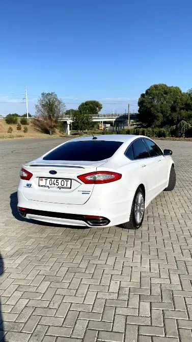 Ford Fusion 2013 год Бендеры Бендеры - изображение 4