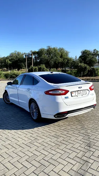 Ford Fusion 2013 год Бендеры Бендеры - изображение 6