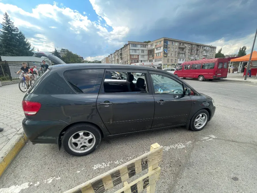 Toyota Avensis 2003 год Бендеры Bender - fotografie 4