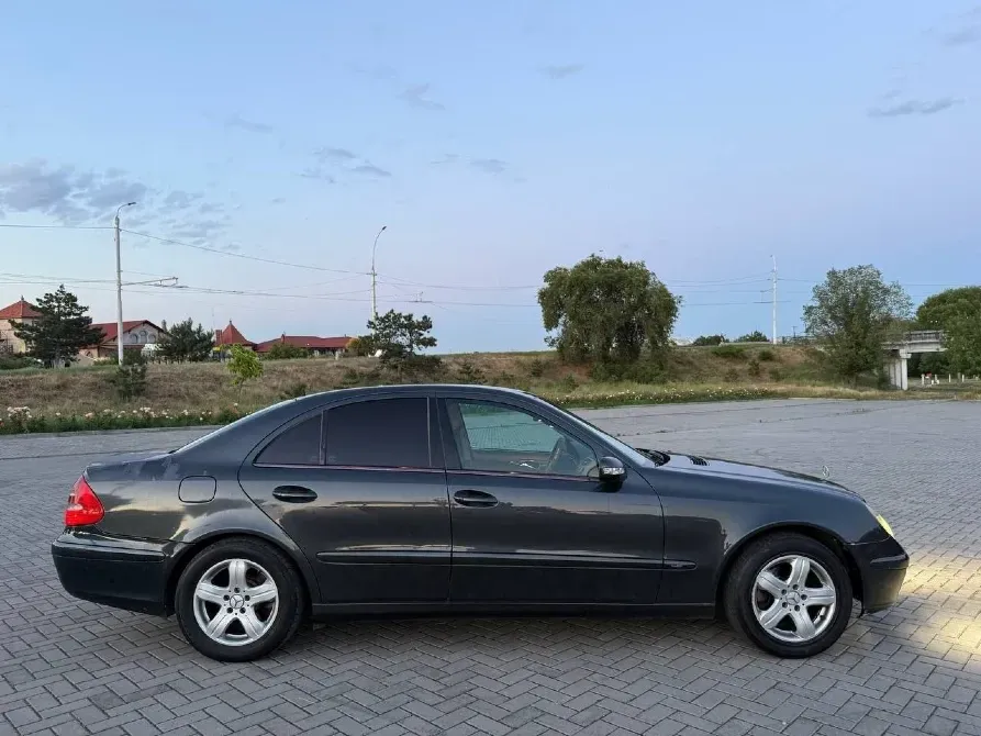Mercedes E-Class 2004 год Бендеры Бендеры - изображение 4
