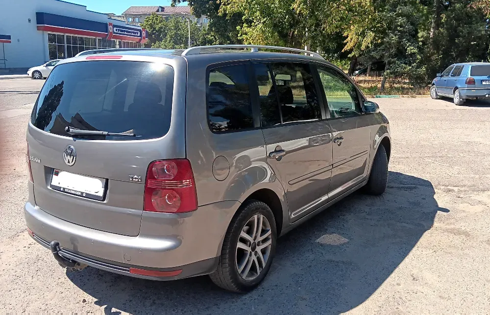 Volkswagen Touran 2008 год Дубоссары Дубоссары - изображение 2