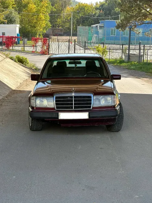 Mercedes E-Class 1987 год Рыбница Рыбница - изображение 2