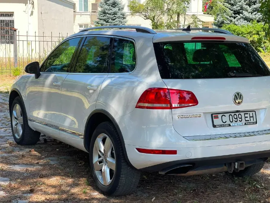 Volkswagen Touareg 2013 год Тирасполь Тирасполь - изображение 2
