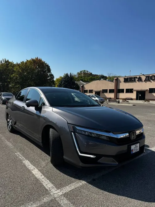 Honda Clarity 2018 год Тирасполь Тирасполь - изображение 1