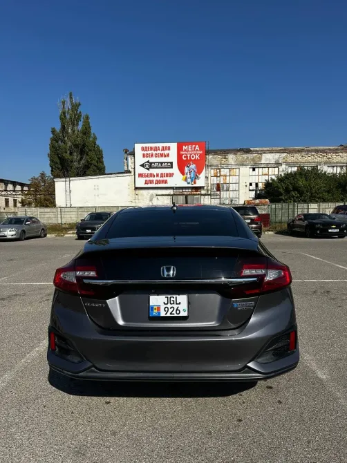 Honda Clarity 2018 год Тирасполь Тирасполь - изображение 4