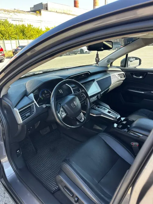 Honda Clarity 2018 год Тирасполь Тирасполь - изображение 5