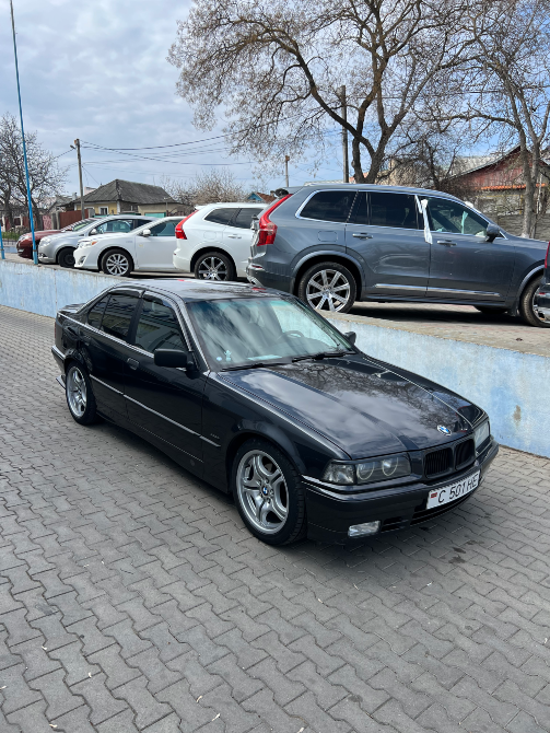 BMW 3 Series 1991 год Тирасполь Тирасполь - изображение 2