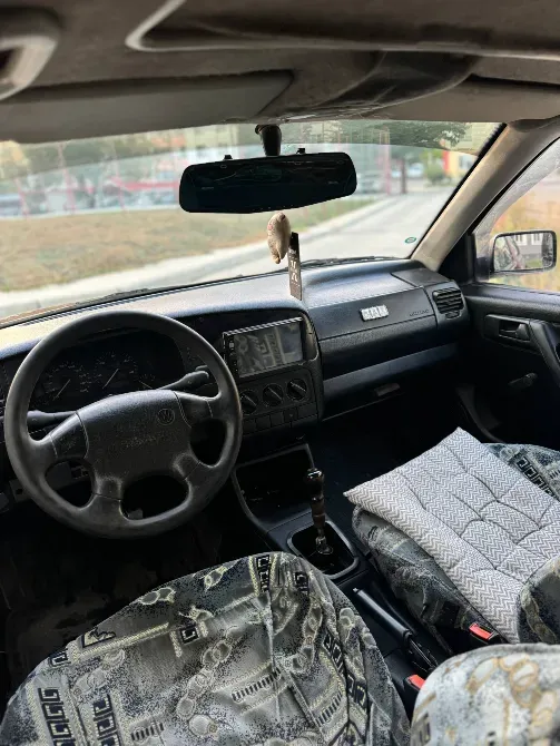 Volkswagen Golf 1995 год Тирасполь Tiraspol - fotografie 5
