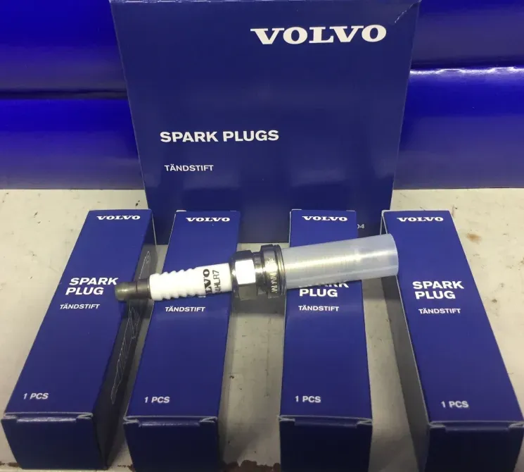 Свечи Volvo, Диагностика электроники Григориополь - изображение 1