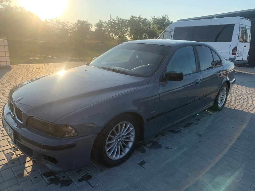 BMW 5 Series 2002 год Тирасполь Тирасполь - изображение 1