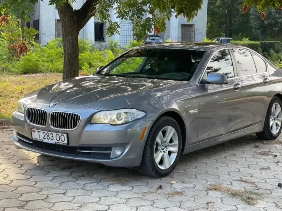 BMW 5 Series 2013 год Бендеры Бендеры