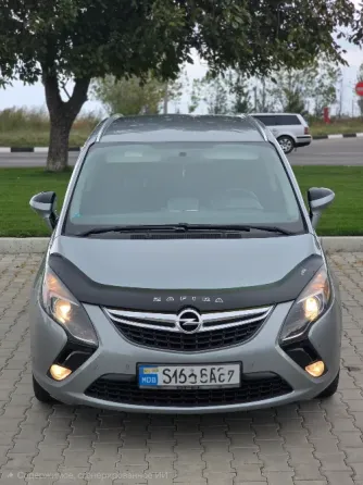 Opel Zafira 2013 год Тирасполь Tiraspol
