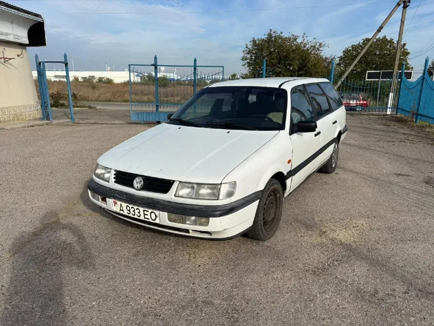 Volkswagen Passat 1995 год Тирасполь Tiraspol - fotografie 1