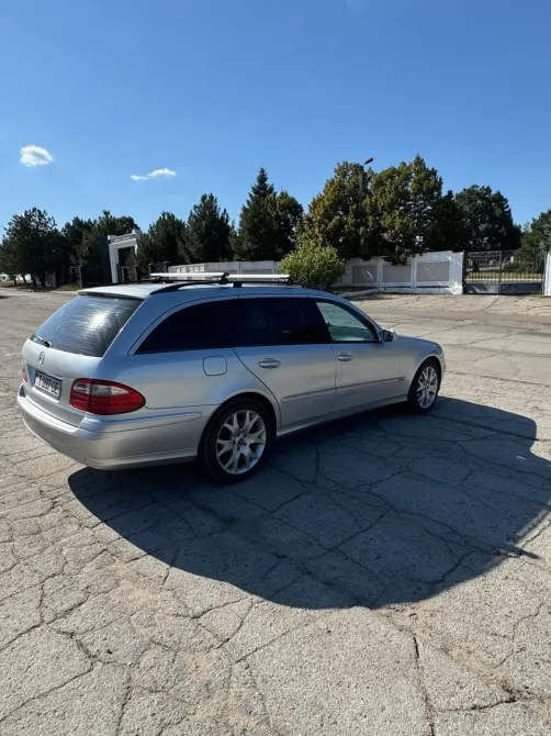 Mercedes E-Class 2005 год Бендеры Бендеры - изображение 3