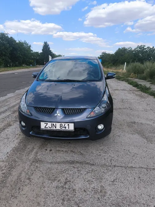 Mitsubishi Grandis 2006 год Тирасполь Тирасполь - изображение 3