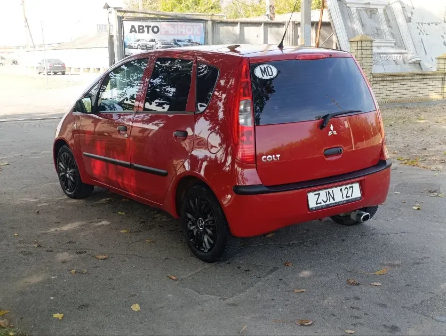 Mitsubishi Colt 2005 год Тирасполь Тирасполь - изображение 3