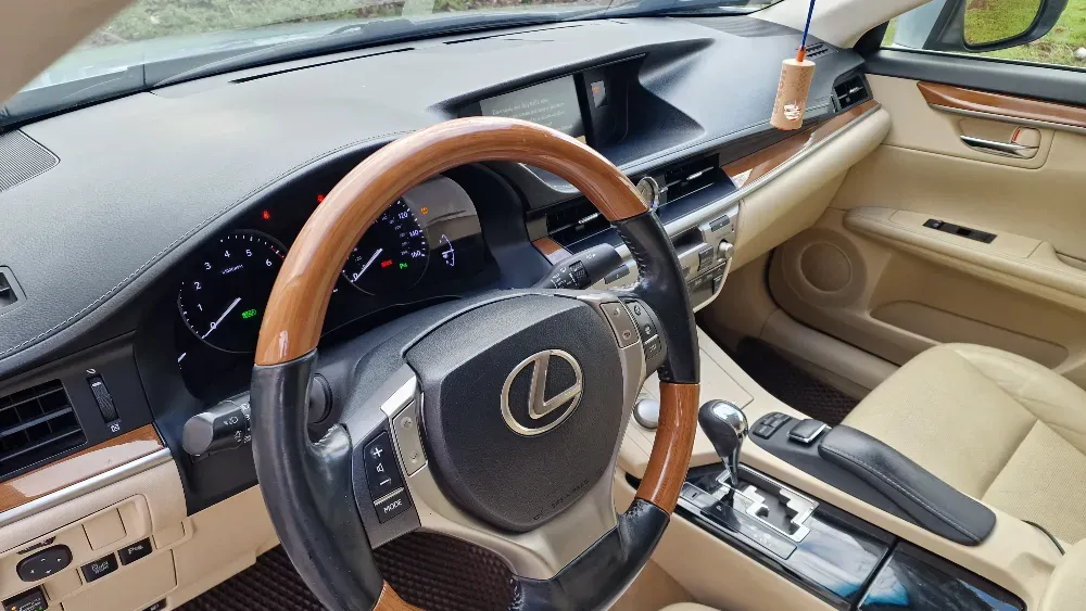 Lexus ES 2014 год Тирасполь Tiraspol - fotografie 3