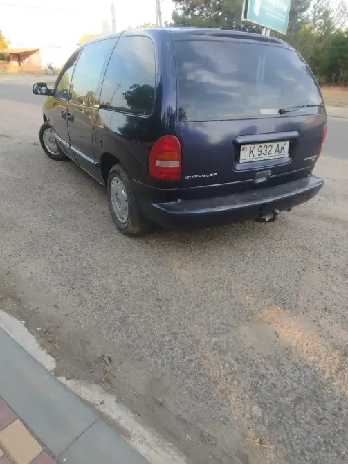 Chrysler Voyager 1999 год Слободзея Слободзея - изображение 4