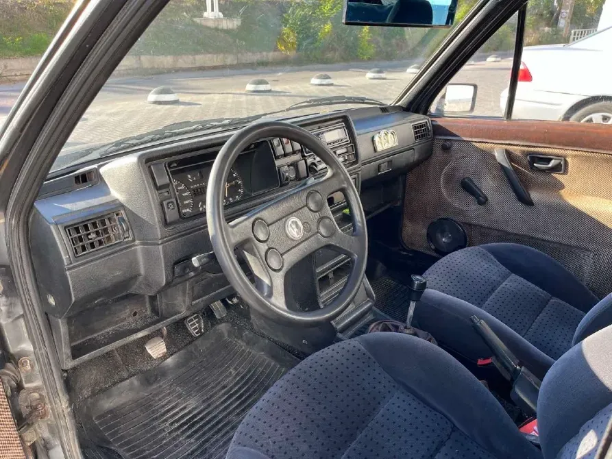 Volkswagen Golf 1988 год Тирасполь Тирасполь - изображение 4