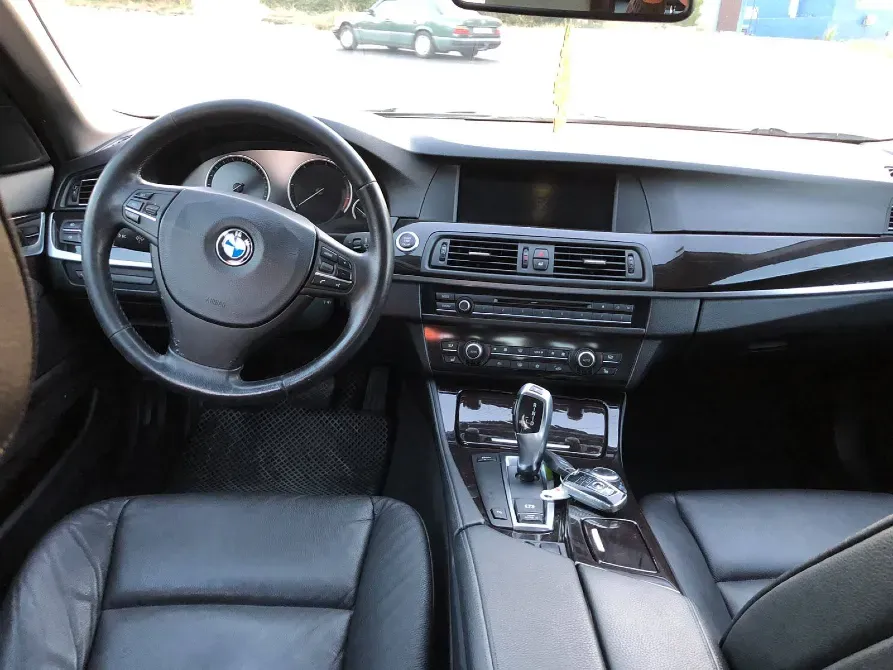 BMW 5 Series 2012 год Тирасполь Тирасполь - изображение 4