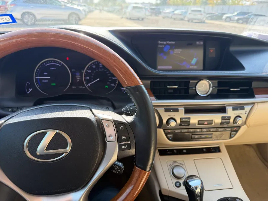 Lexus ES 2013 год Тирасполь Tiraspol - fotografie 6