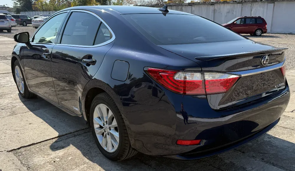 Lexus ES 2013 год Тирасполь Tiraspol - fotografie 3