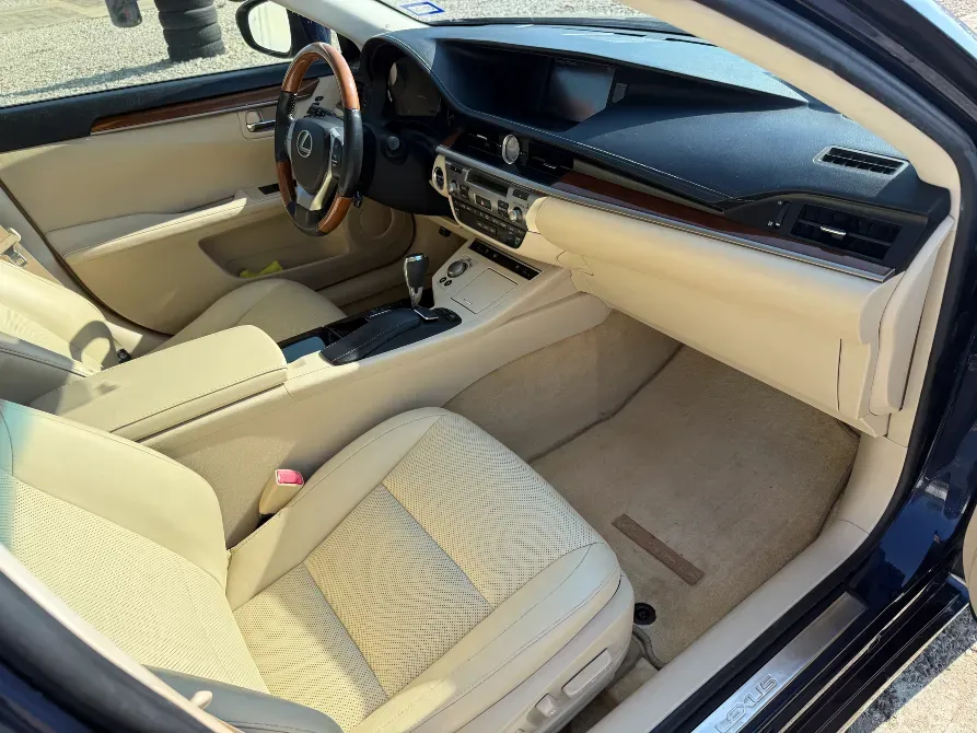 Lexus ES 2013 год Тирасполь Tiraspol - fotografie 7
