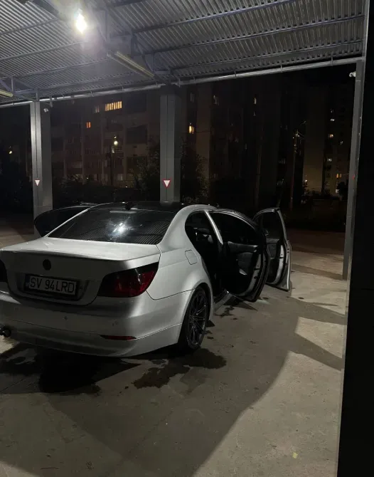 BMW 5 Series 2005 год Тирасполь Tiraspol - fotografie 2