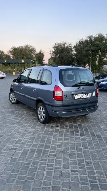 Opel Zafira 2004 год Тирасполь Tiraspol - fotografie 4