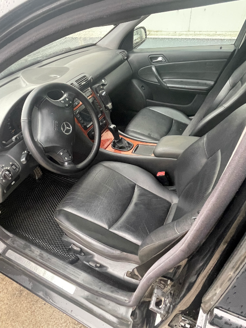 Mercedes C-Class 2002 год Тирасполь Tiraspol - fotografie 3