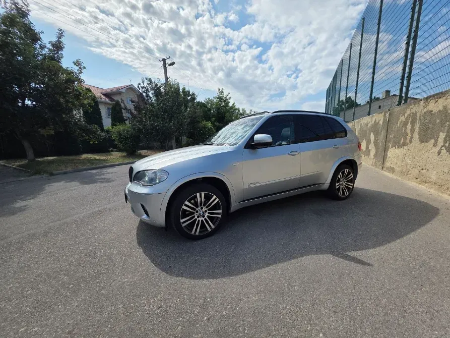 BMW X5 2010 год Бендеры Bender - fotografie 2