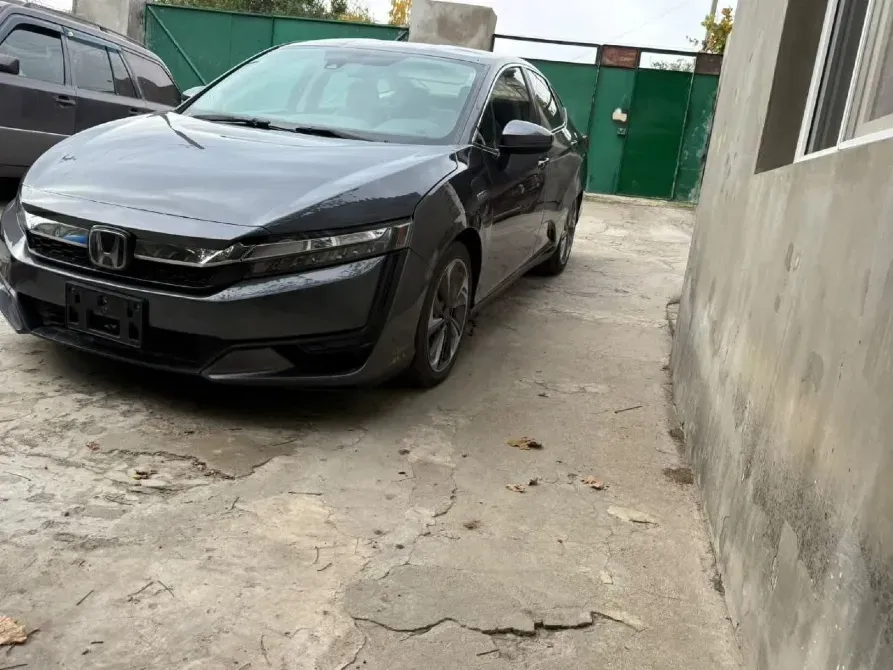 Honda Clarity 2019 год Тирасполь Тирасполь - изображение 4